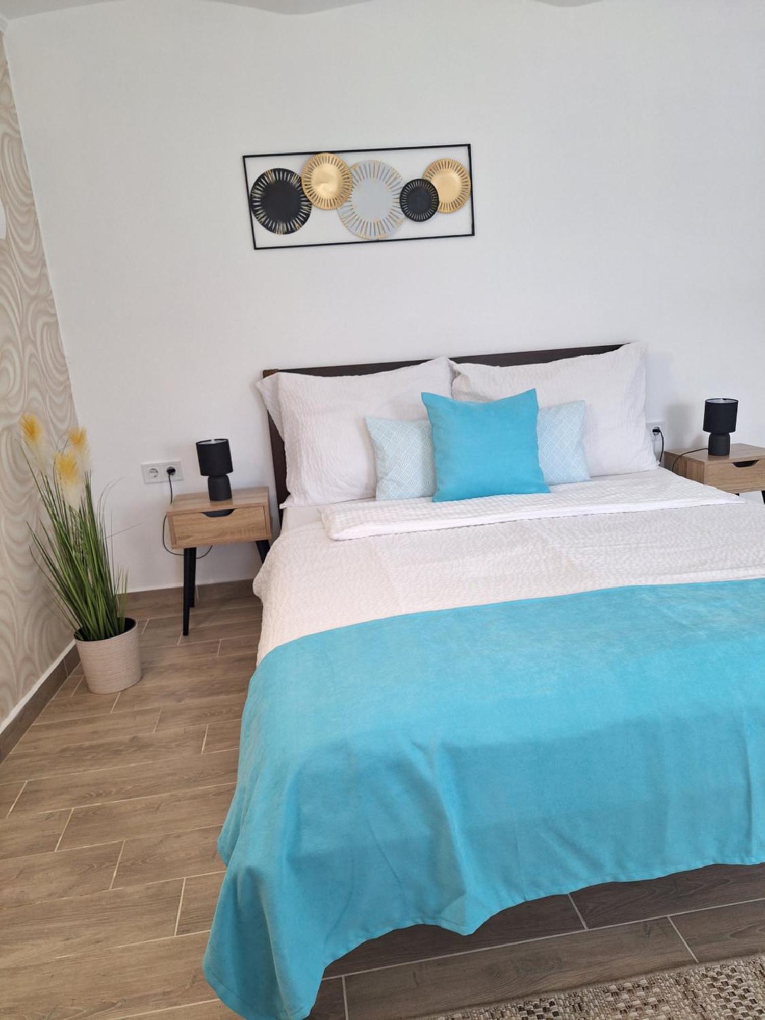 Varfal Apartman Эгер Экстерьер фото